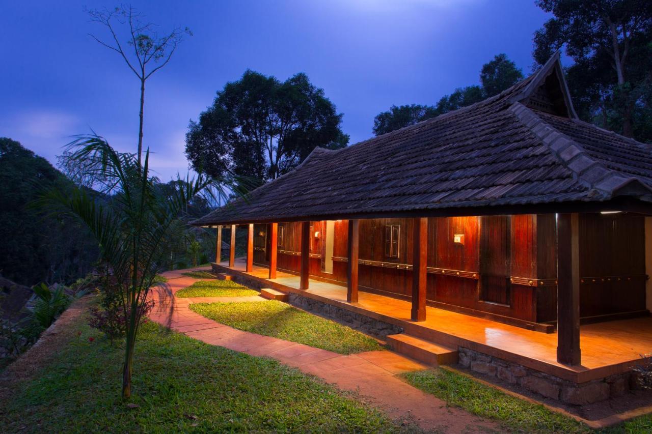 Spices Lap, Thekkady Hotel Buitenkant foto