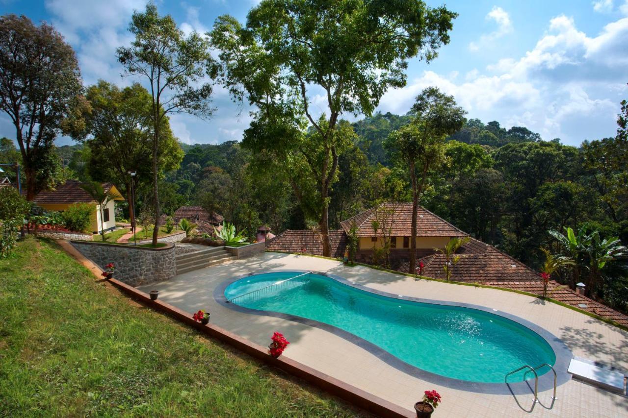 Spices Lap, Thekkady Hotel Buitenkant foto